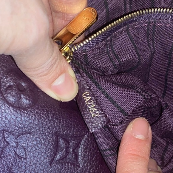 Louis Vuitton Purple Monogram Empreinte Artsy MM Aube - Picture 10 of 10